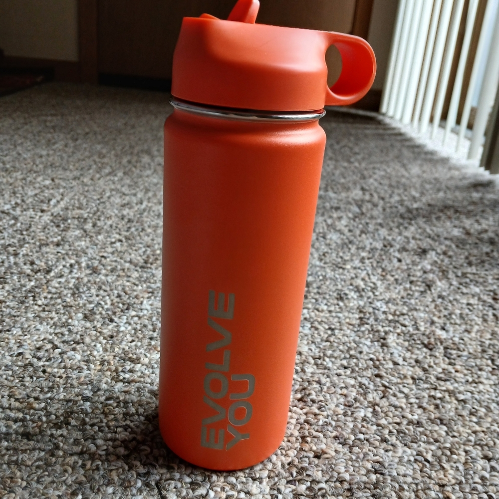Stainless steel Evolve one water bottle